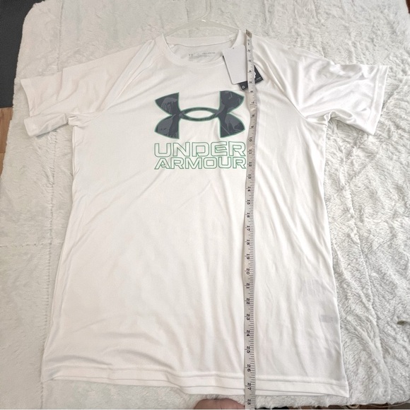 Under Armour Boys XL Tech Hybrid Dri-Fit Loose Cool White Green Black TShirt NWT - Picture 14 of 15